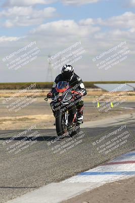 media/Nov-03-2024-TrackDaz (Sun) [[44580f4982]]/A Group/12pm (Wheelie Bump)/